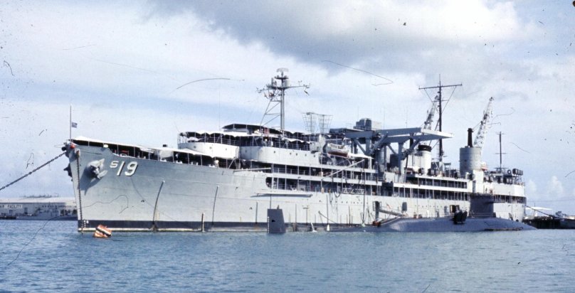 Авианосец Лафайет