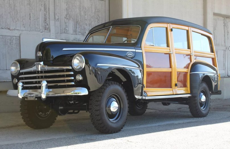 1940 Ford Marmon-Herrington Wagon