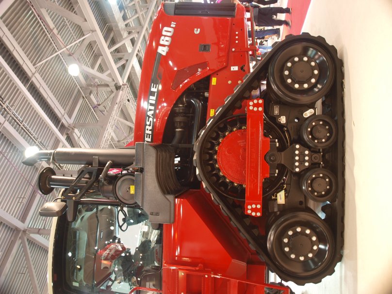 Трактор версатайл 460 ДТ