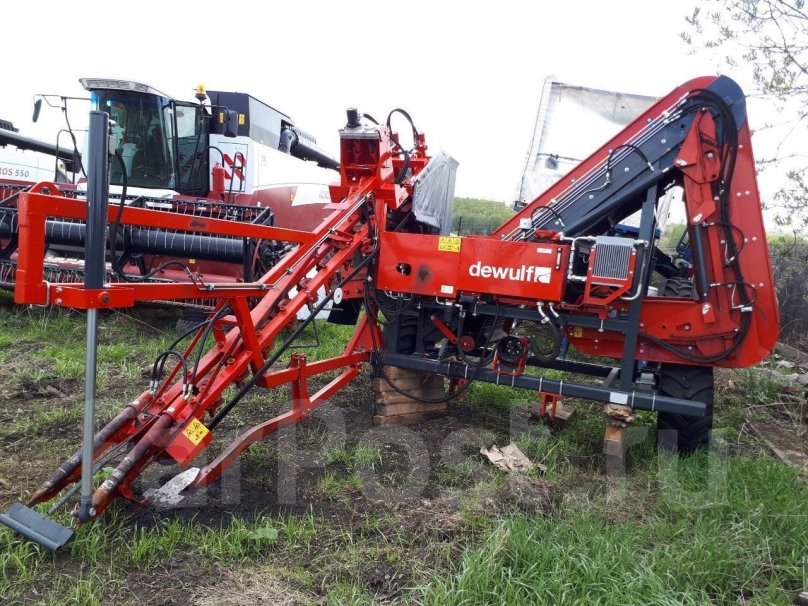 Морковоуборочный комбайн Девульф