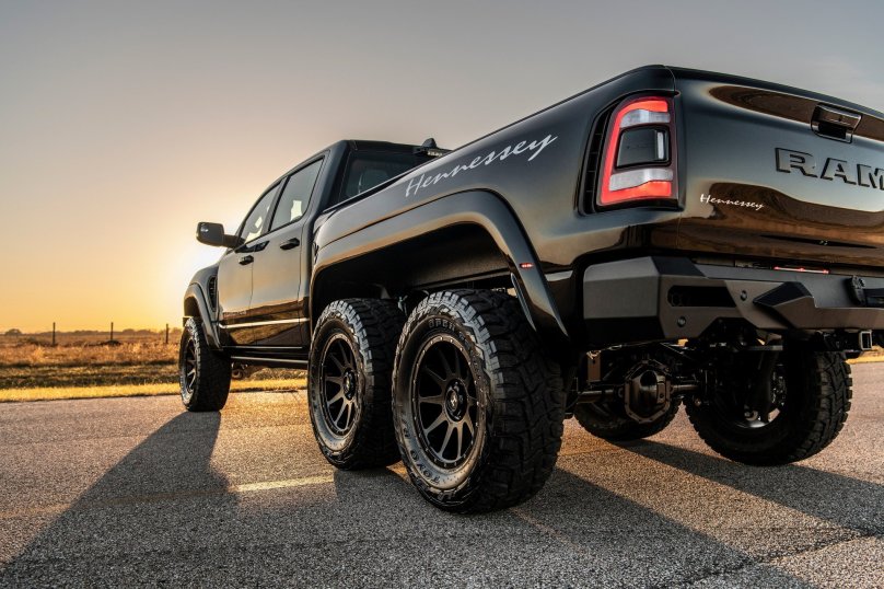 Dodge Ram TRX 6x6
