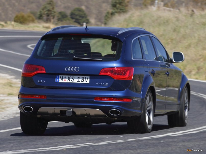 Audi q7 v12 TDI снизу