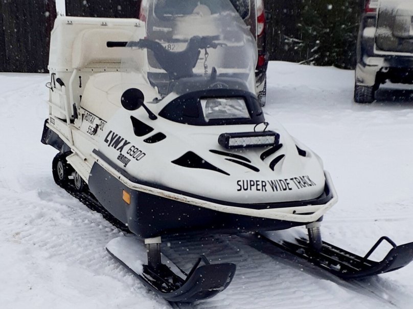 Снегоход BRP Lynx 6900 Army FCE 550
