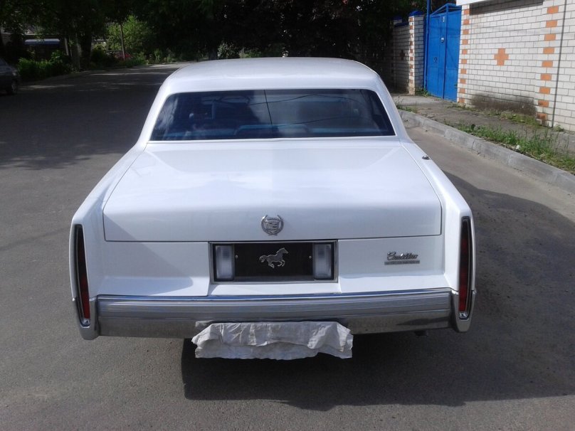 Кадиллак де Виль купить