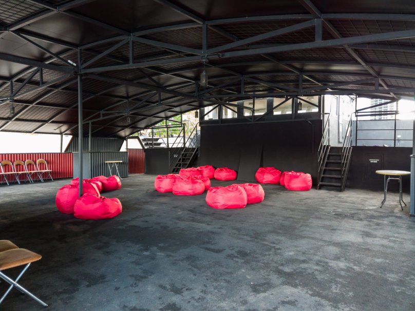 Теплоход лофт