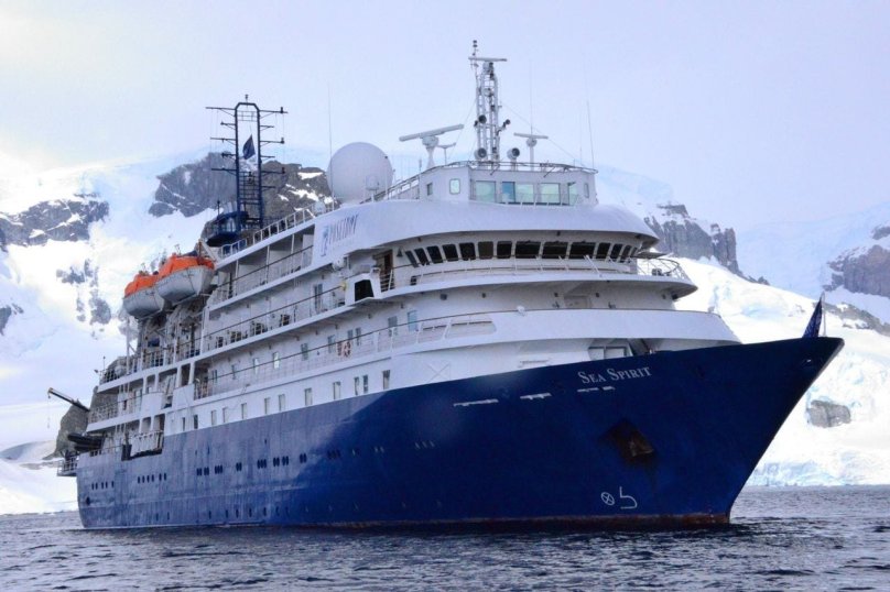 Круизный лайнер си спирит