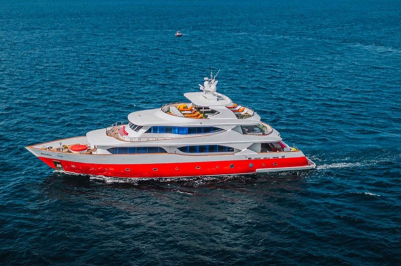 Яхта на Мальдивах Princess Sara