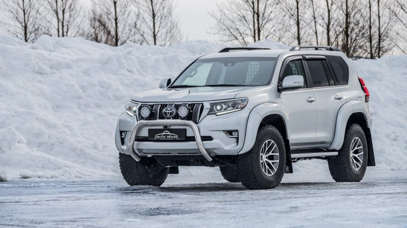 Тойота Прадо 150 Арктик трак