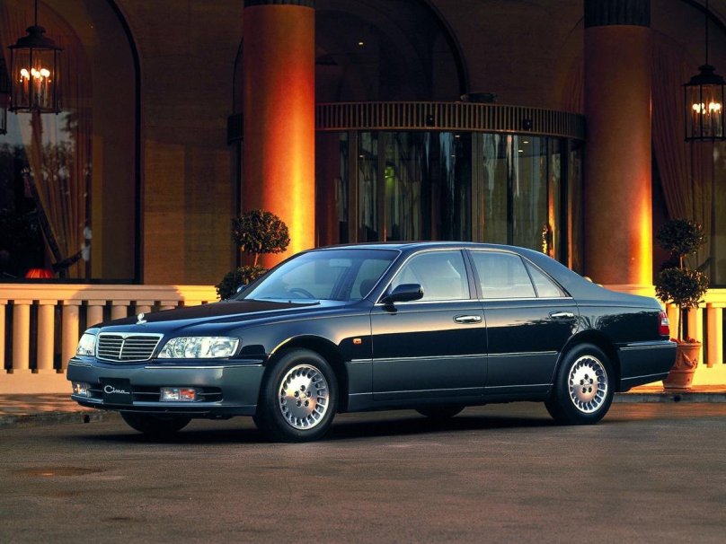 Ниссан Сима 1996