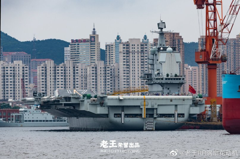 Китайский авианосец Шаньдун