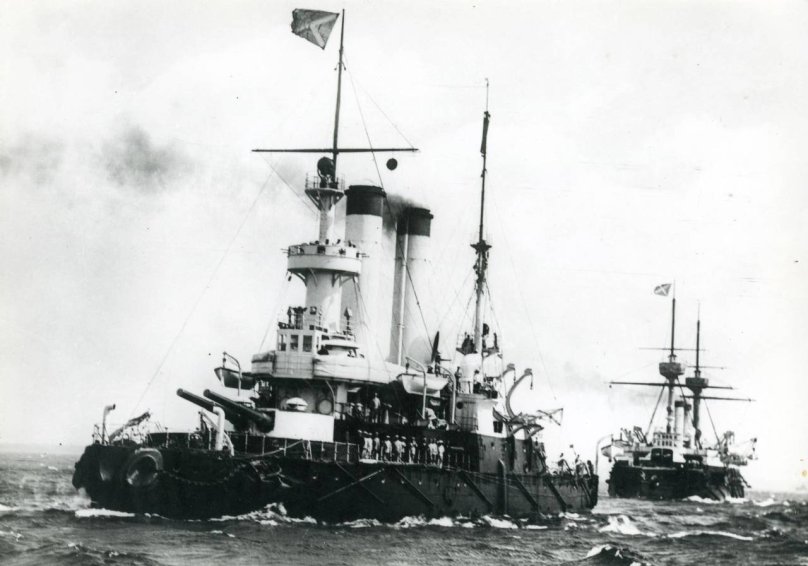 Броненосец Ушаков