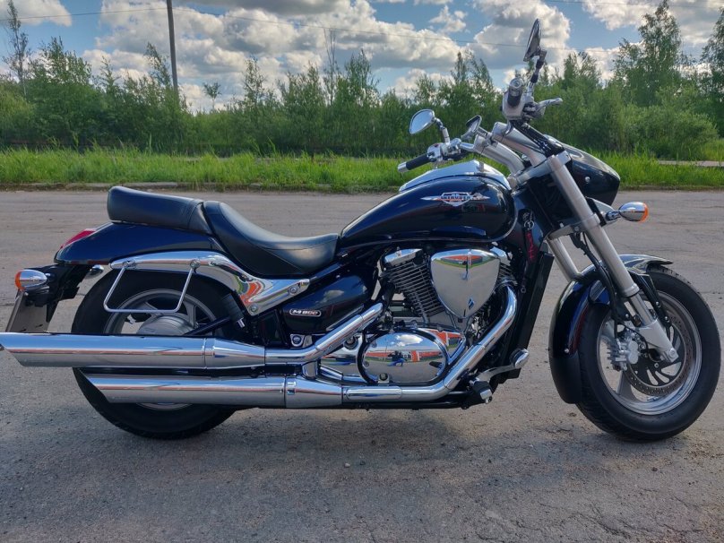 Судзуки интрудер 800