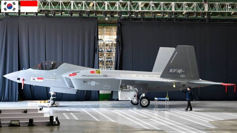 Истребитель Южная Корея kf21