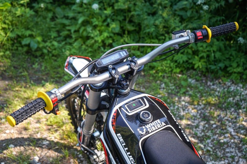 Электромотоцикл White Siberia Belluga 6000w