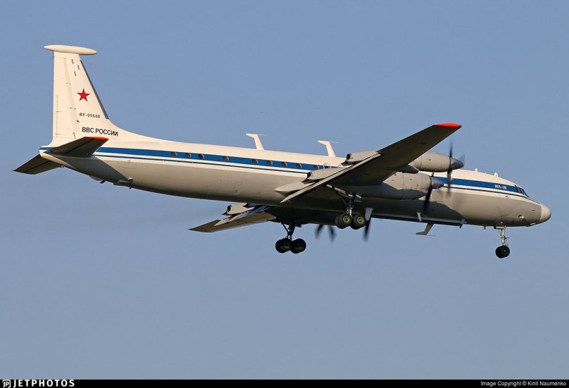 Комплекс связи Бизон на ил 22 фото