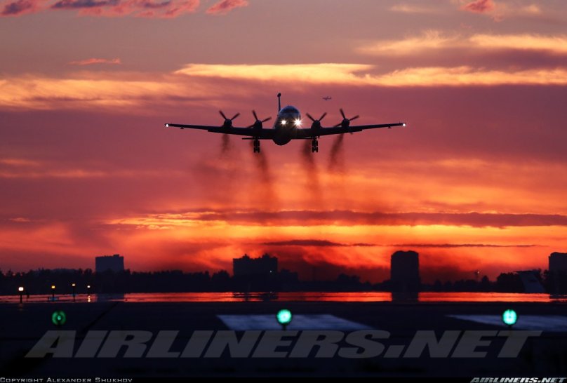 Ил 18 на взлете