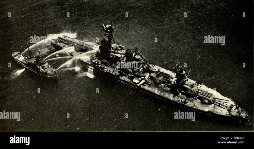 Линкор Невада после ядерного взрыва