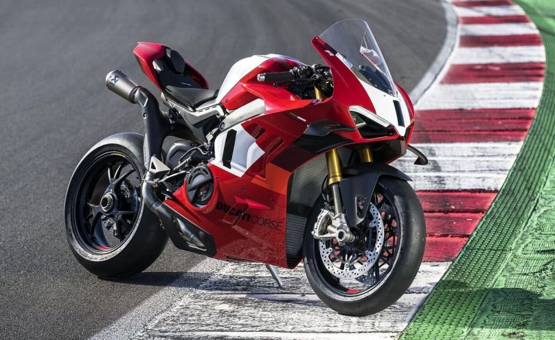 Мотоцикл Ducati Panigale v4